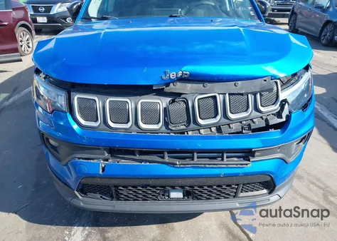 2022 Jeep Compass Latitude 4X4 from USA, damaged, VIN 3C4NJDBB7NT129422